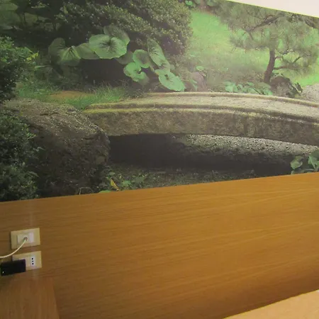 Opera' 酒店 3*