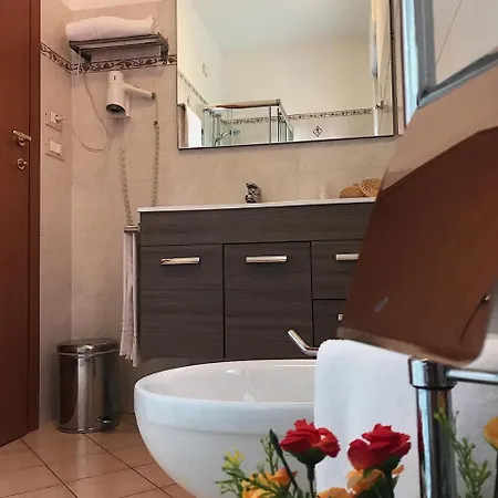 Opera' Hotel Moscufo